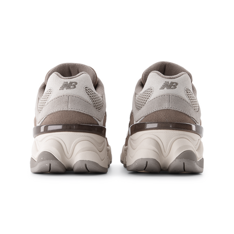 9060 Bruin | Mushroom