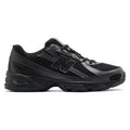 740 Black | Black Cement