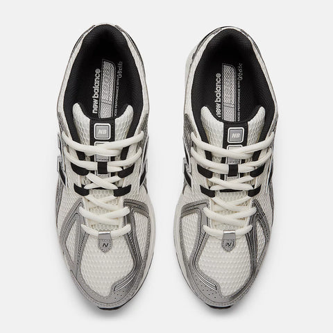 New Balance 1906R Metallic zilver M1906RER