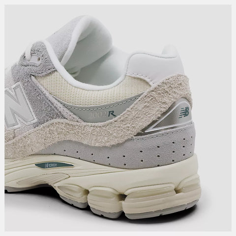 New Balance 2002R Grey M2002REK