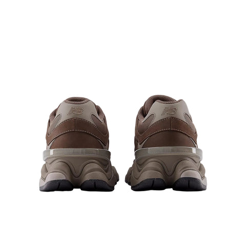 New Balance 9060 bruin U9060493